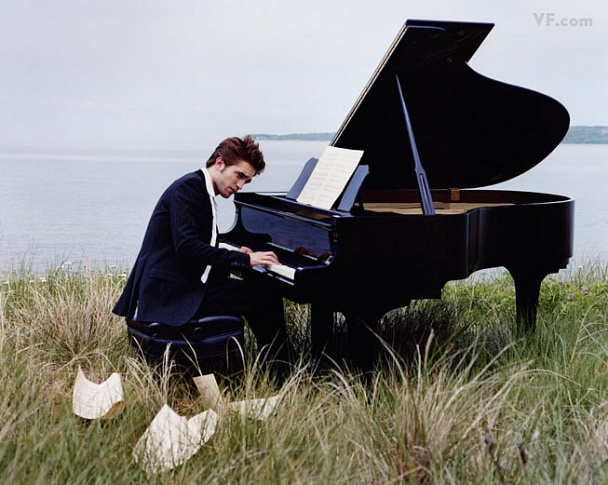 pattinson-E-0912-11.jpg